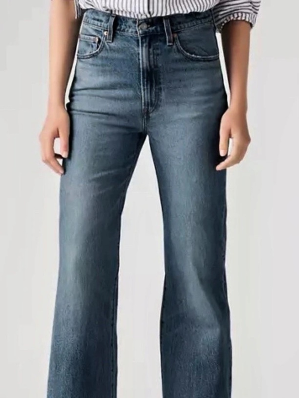 Levi’s Ribcage Bell Size 29x32